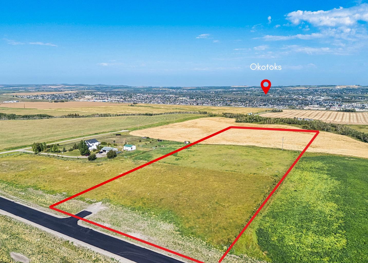386208 32 St E #14 St, Rural Foothills County, AB T1S 1A7