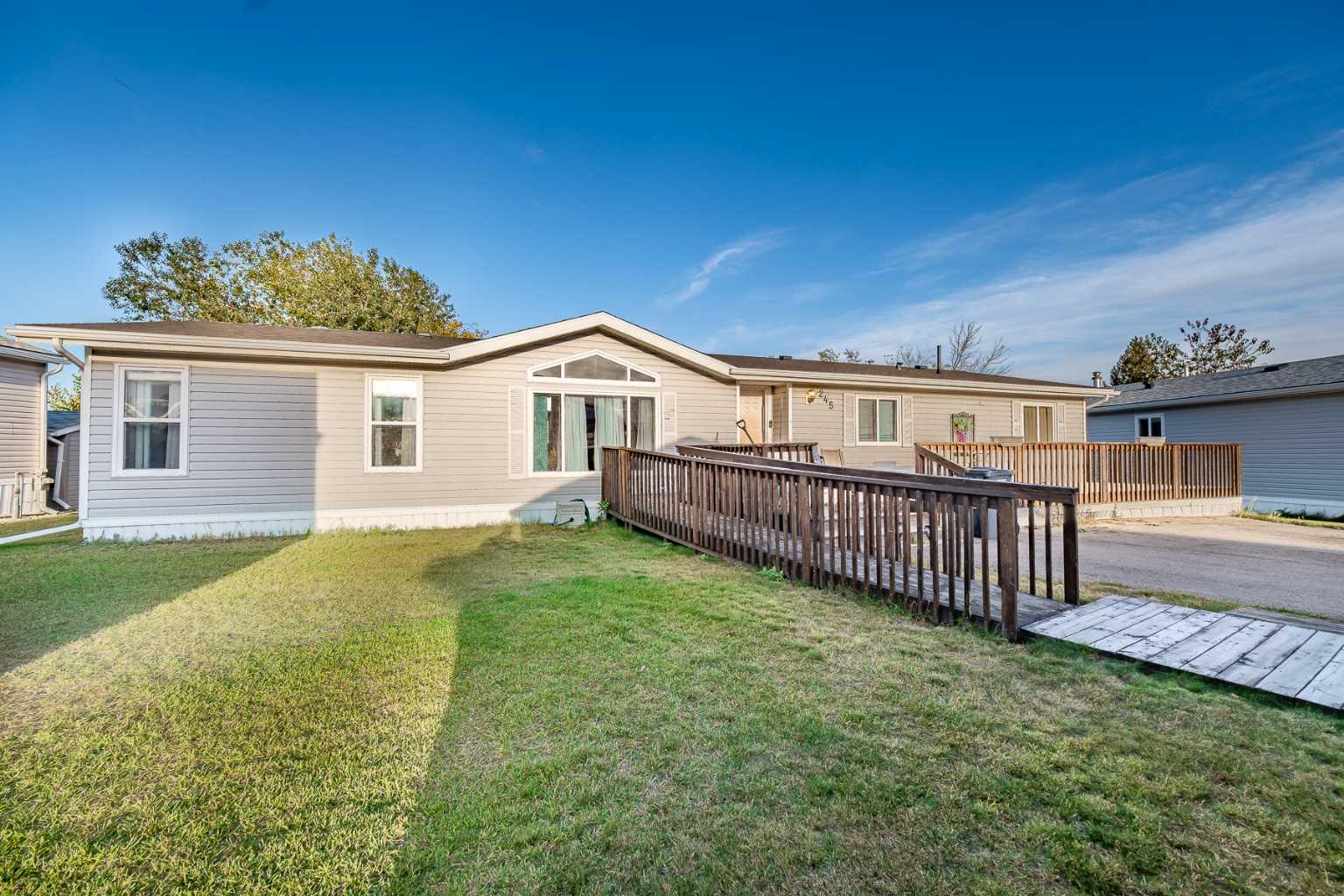 245 Ranchwood Ln, Strathmore, AB T1P 1M8