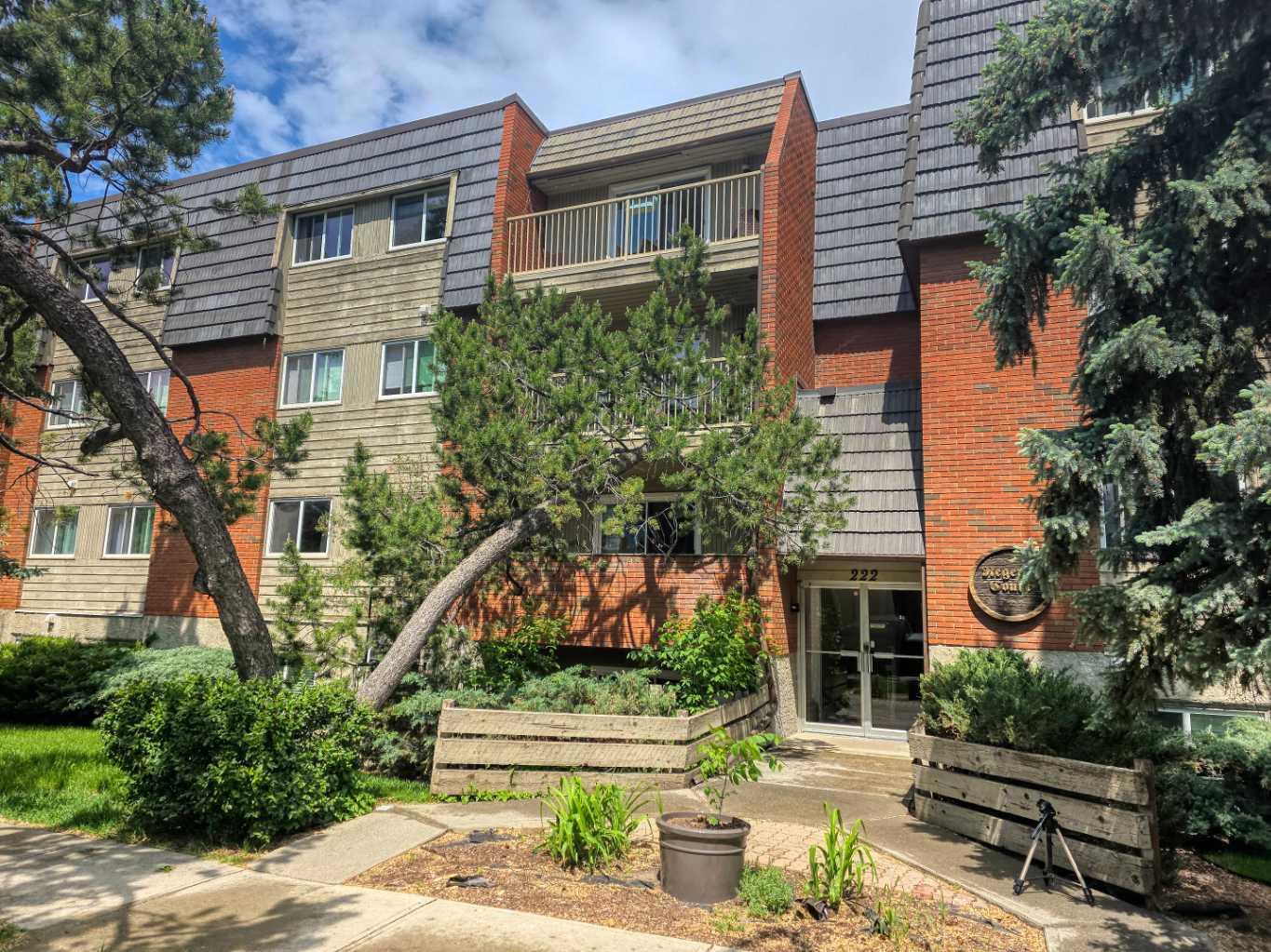 222 5 Avenue Ne Unit 206, Calgary, AB T2E 0K6