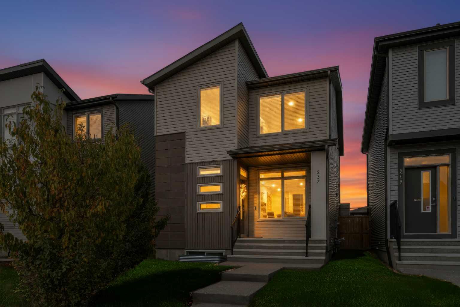 237 Walden Parade SE, Calgary, AB T2X 2A6