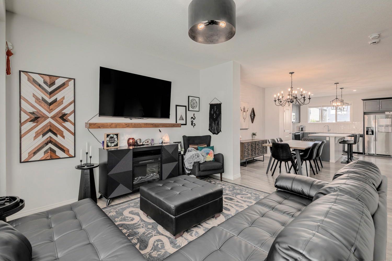 53 Seton Mnr SE, Calgary, AB T2C 2C9