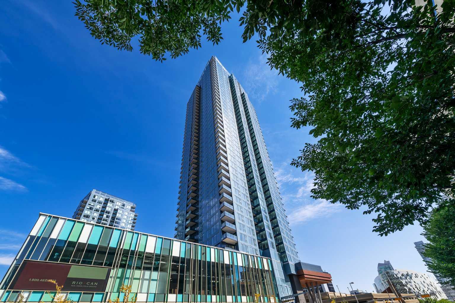 530 3 Street Se Unit 2204, Calgary, AB T2G 2L8