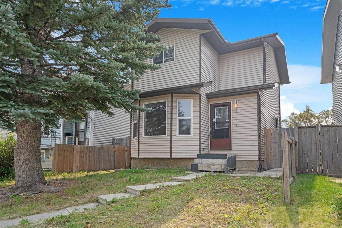 61 Falmere Way NE, Calgary, AB T3J 2Y7