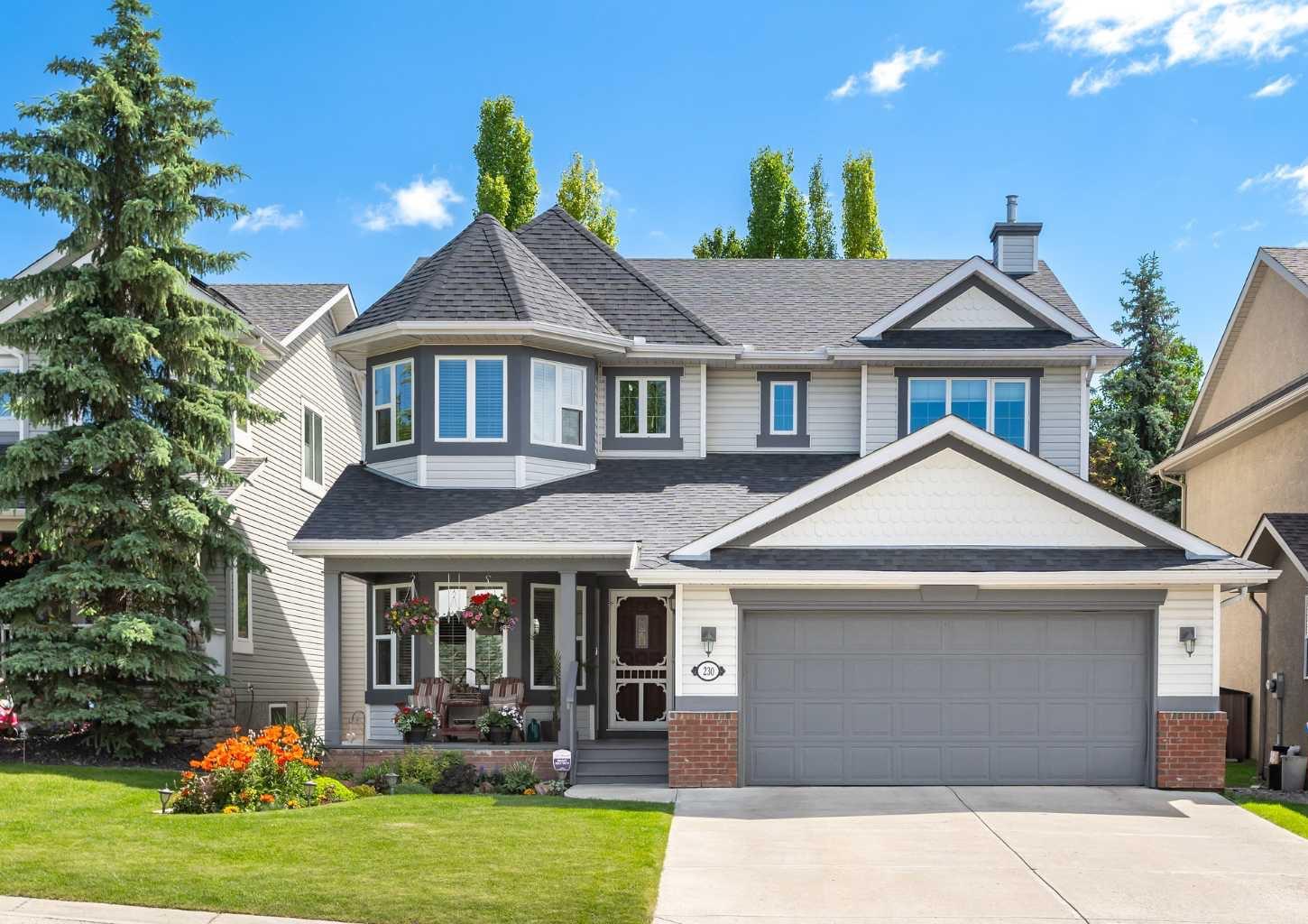 230 Discovery Pl SW, Calgary, AB T3H 4N5