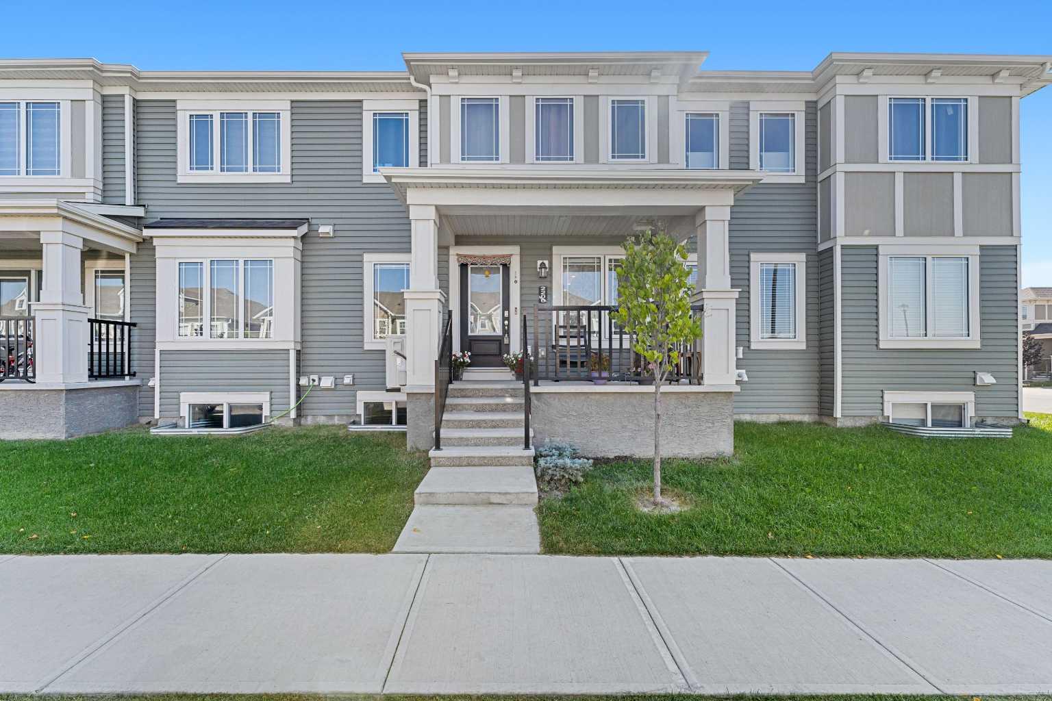 2200 Windbury Greenway SW, Airdrie, AB T4B 5L2