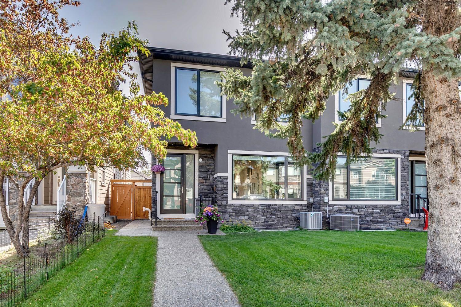 26 Avenue Nw Unit 449, Calgary, AB T2M 2E3