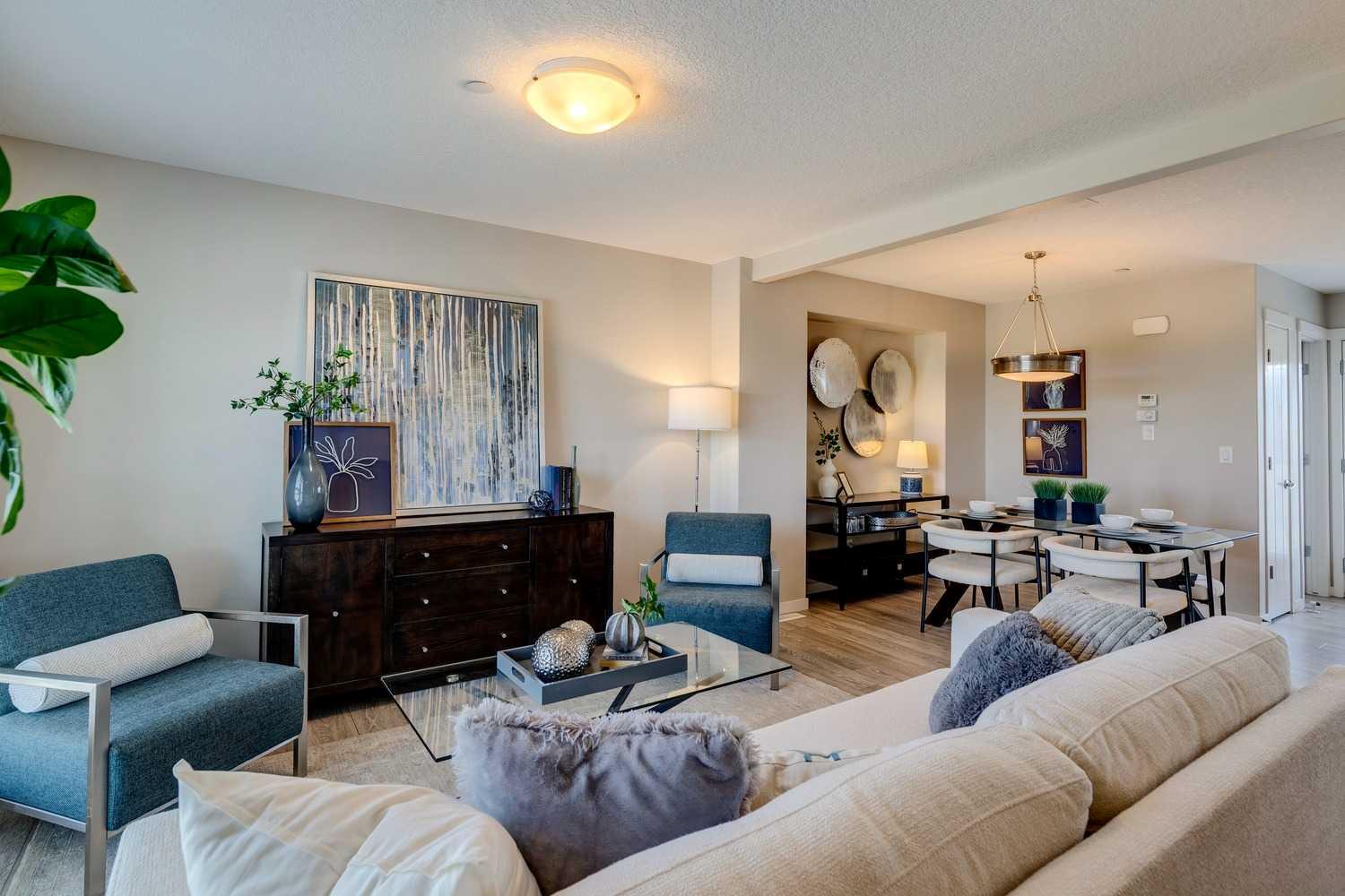 44 Howse Dr NE, Calgary, AB T3P 0V4