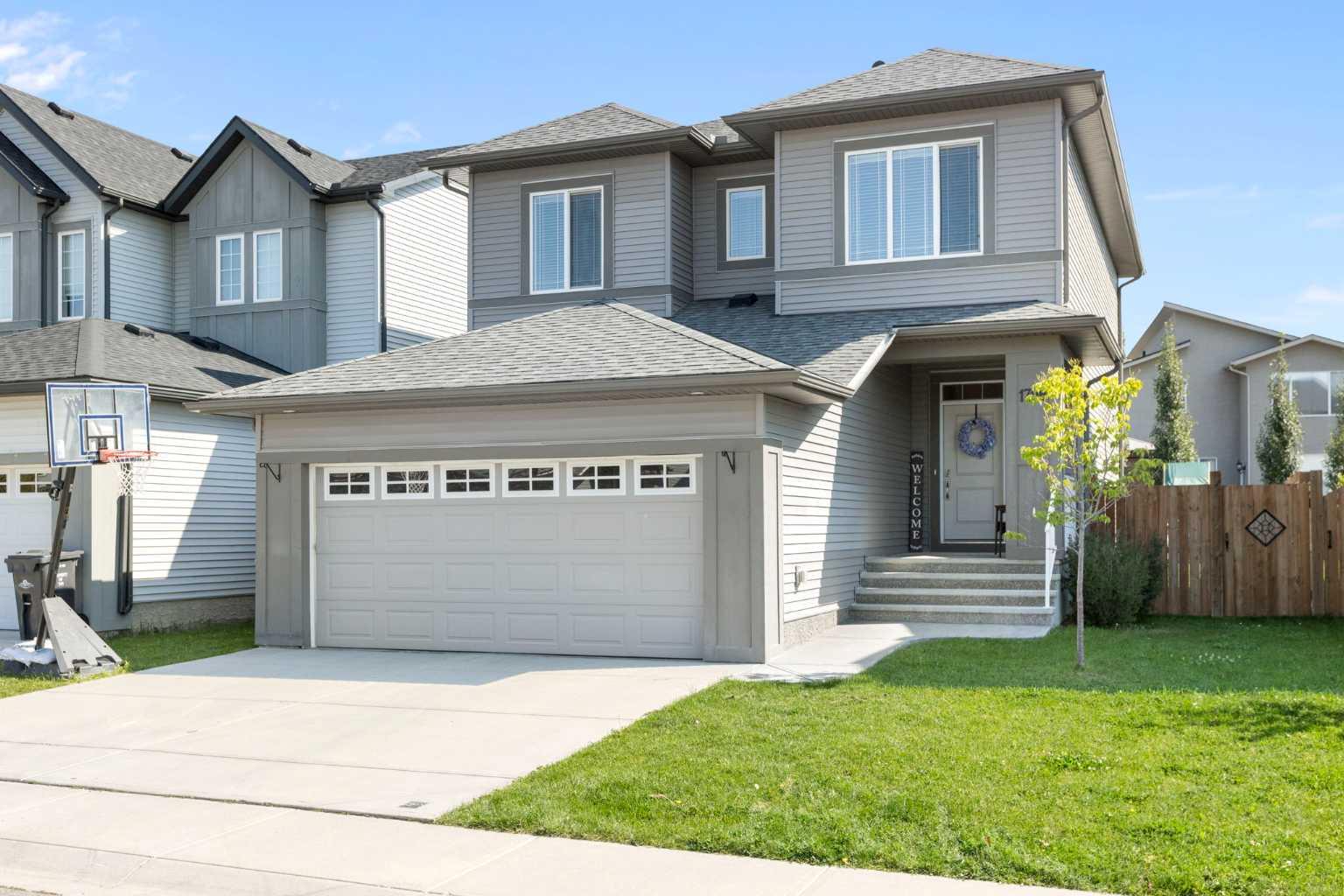 1708 Montgomery Gate SE, High River, AB T1V 0H6