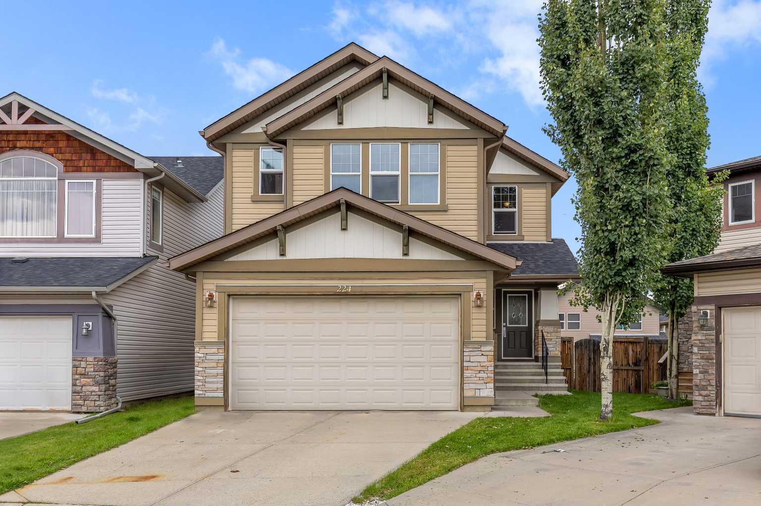 224 Panamount Pt NW, Calgary, AB T3K 0H8