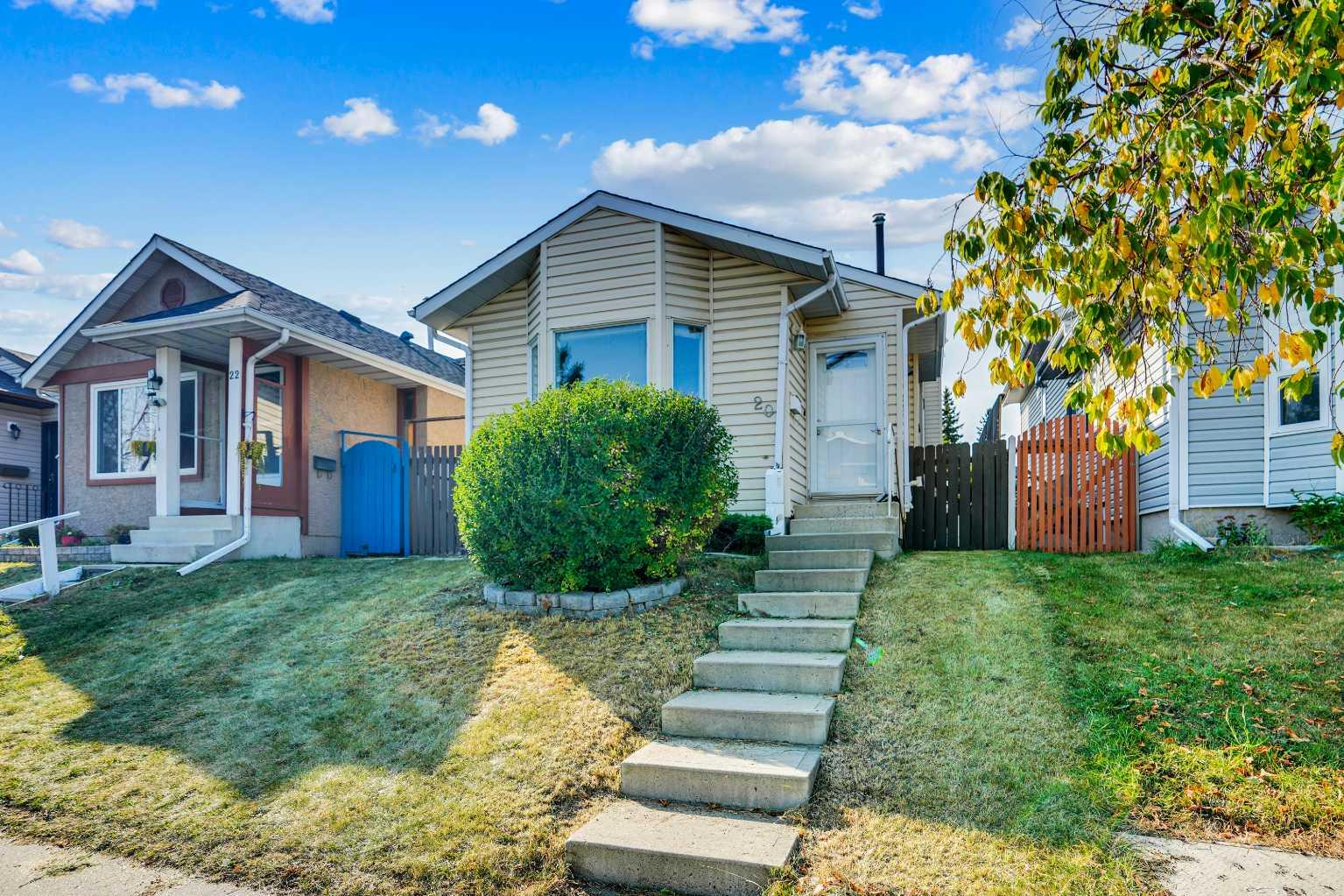 20 Tararidge Close NE, Calgary, AB T3J 2P7