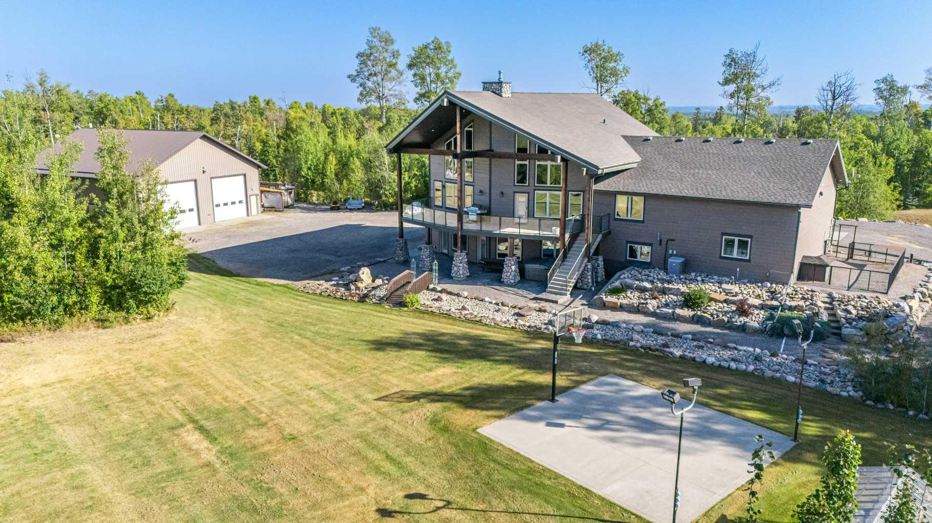 1 Little Rock Close, Rocky Mountain House, AB T4T 1A1