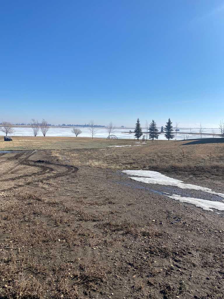 15 Kingfisher Estates Dr, Lake Newell Resort, AB T1R 0X6