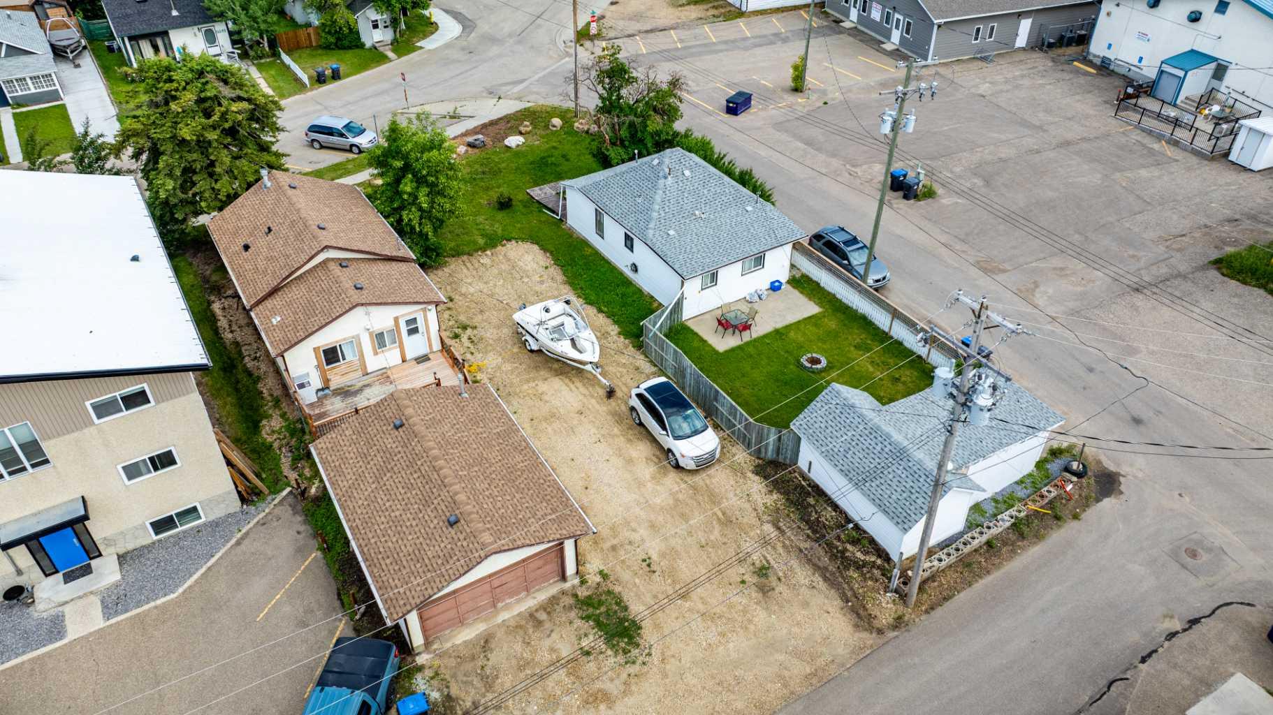 49 Street Unit 5018, Sylvan Lake, AB T4S 1C6