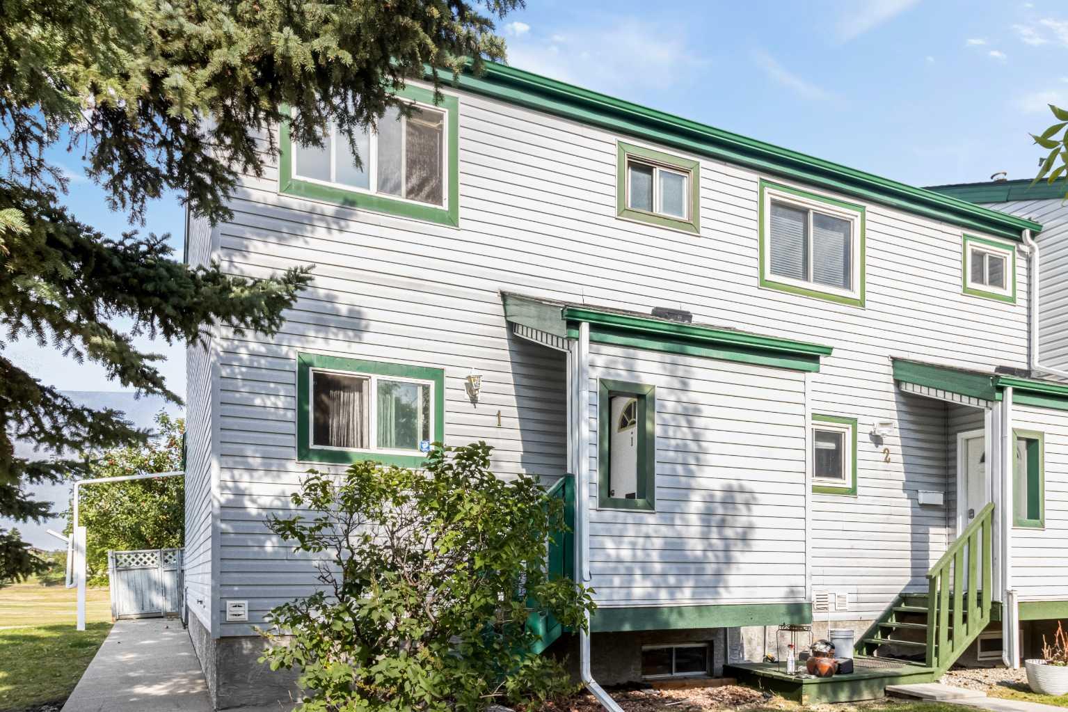 131 Templehill Drive Ne Unit 1, Calgary, AB T1Y 4T1