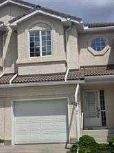 47 Hamptons Link NW, Calgary, AB T3A 5V9