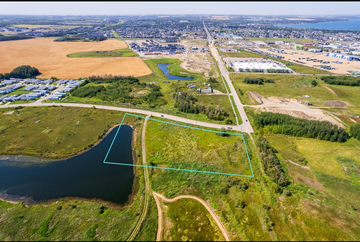 Unit D, Sylvan Lake, AB T4S 0A7