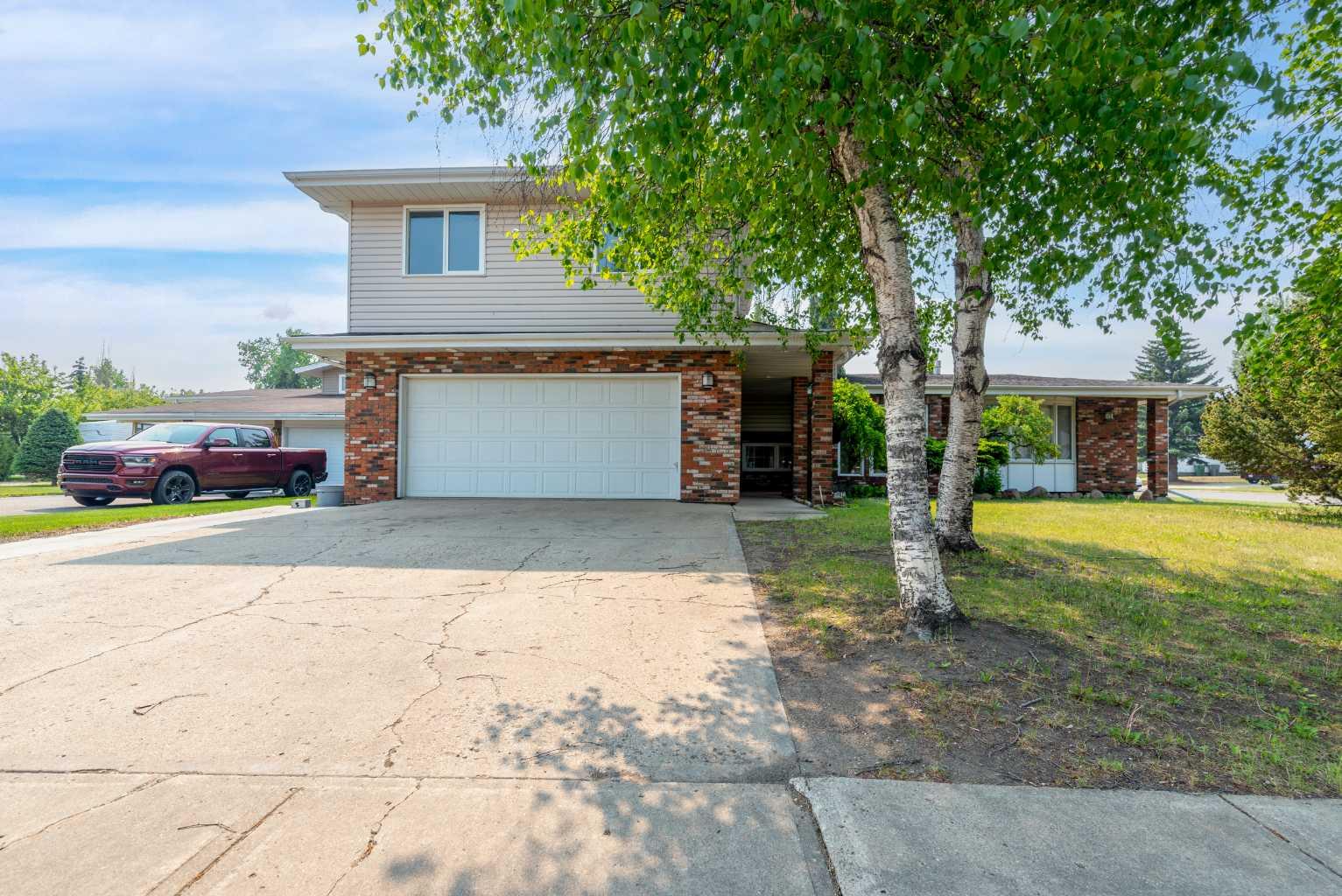 41 Street Unit 5107, Lloydminster, AB T9V 1P7