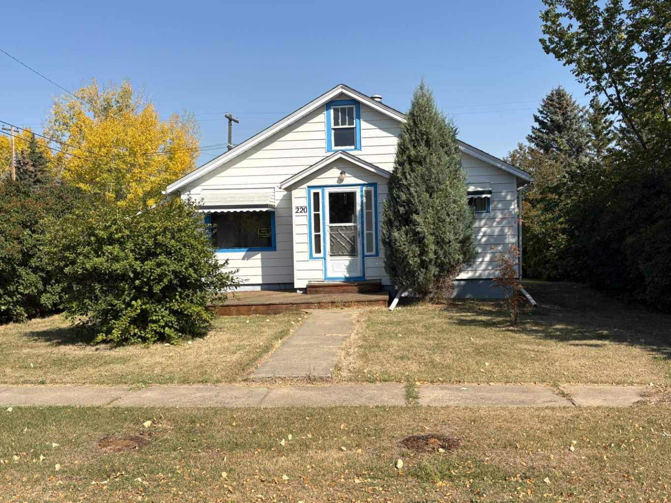 220 Lady Vivian Ave W, Galahad, AB T0B 1R0