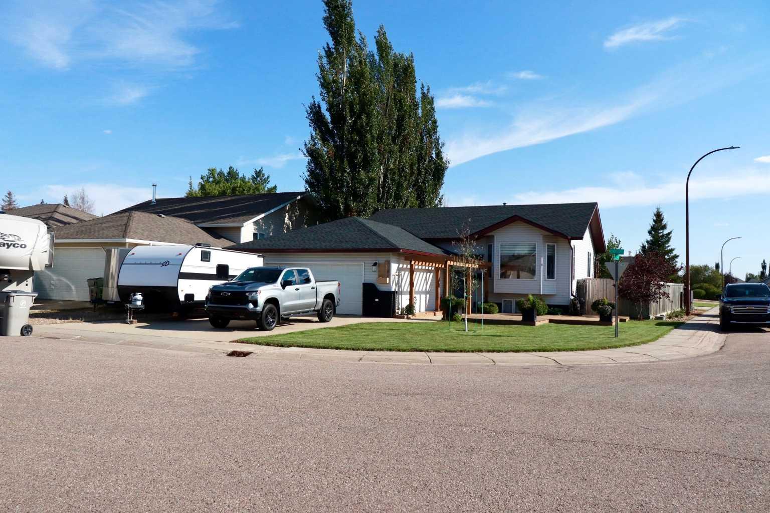 41 Street Unit 6315, Lloydminster, AB T9V 2Y1