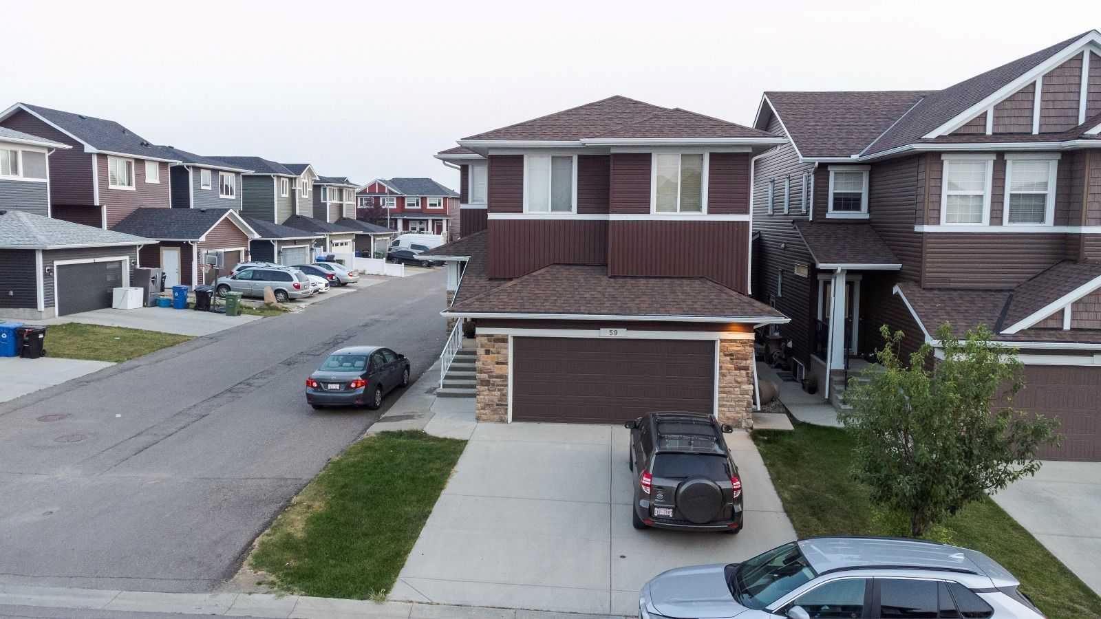 59 Redstone Park NE, Calgary, AB T3N 0K1