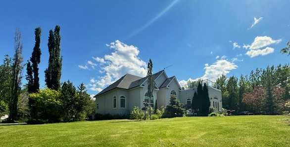 50 Lakeview Hts, Canyon Creek, AB T0G 2M0