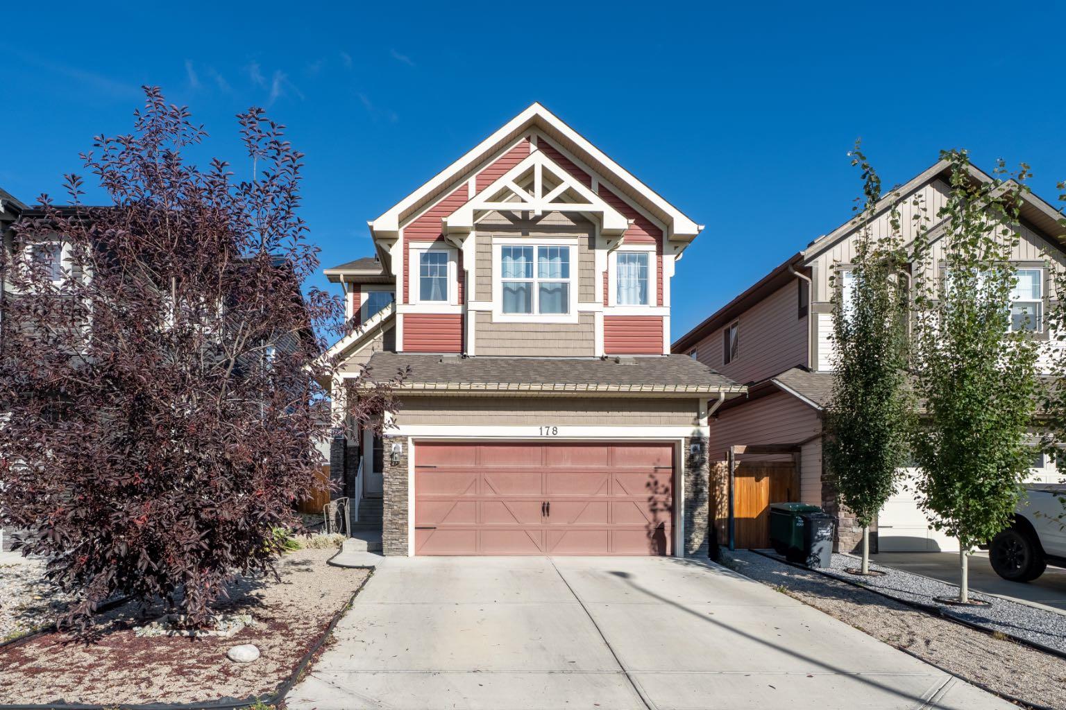 178 Buckskin Way, Cochrane, AB T4C 2R7