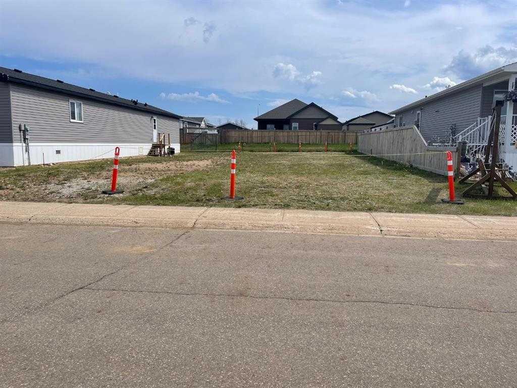 148 Beardsley Cres, Fort Mcmurray, AB T9H 2S2