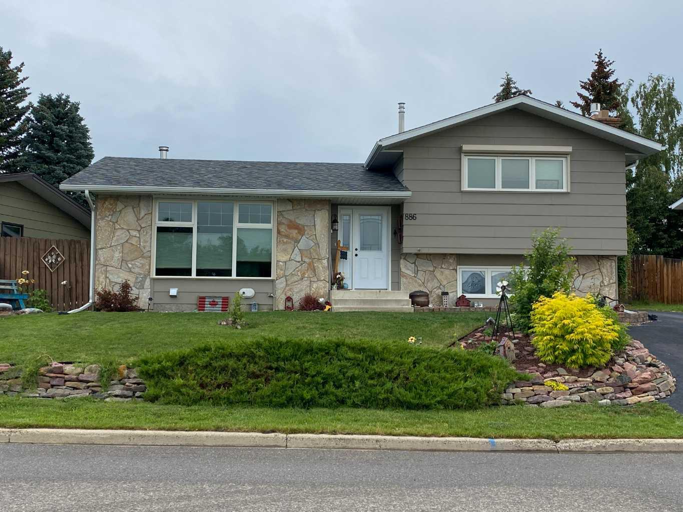 , Pincher Creek, AB T0K 1W0 MLS Houseful