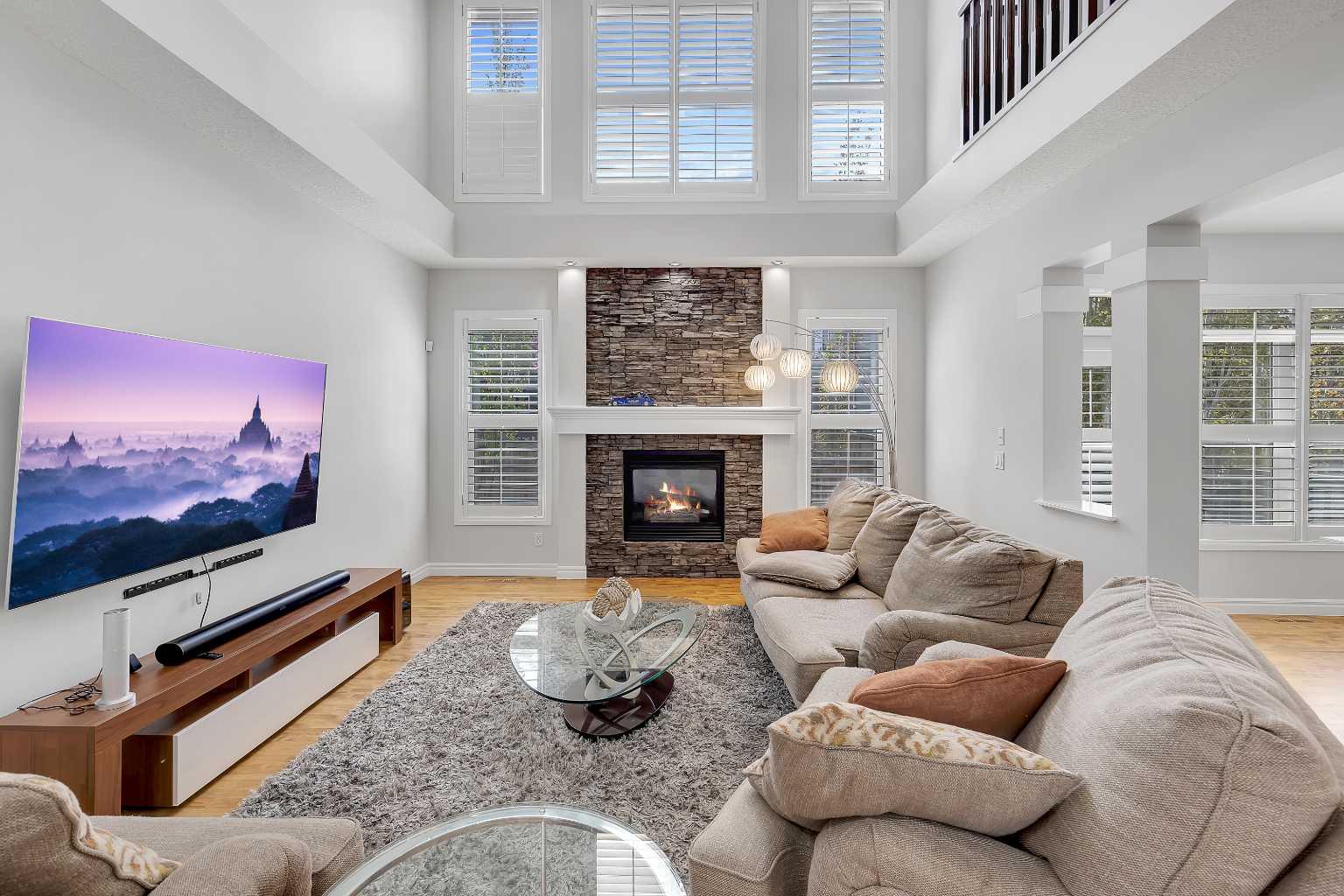 168 Aspenshire Dr SW, Calgary, AB T3H 0P5