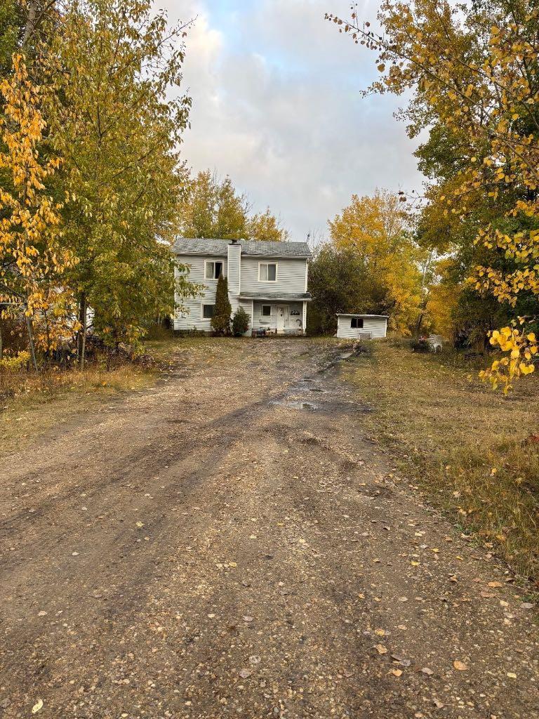 70009 Range Road 75, Grovedale, AB T0H 1X0