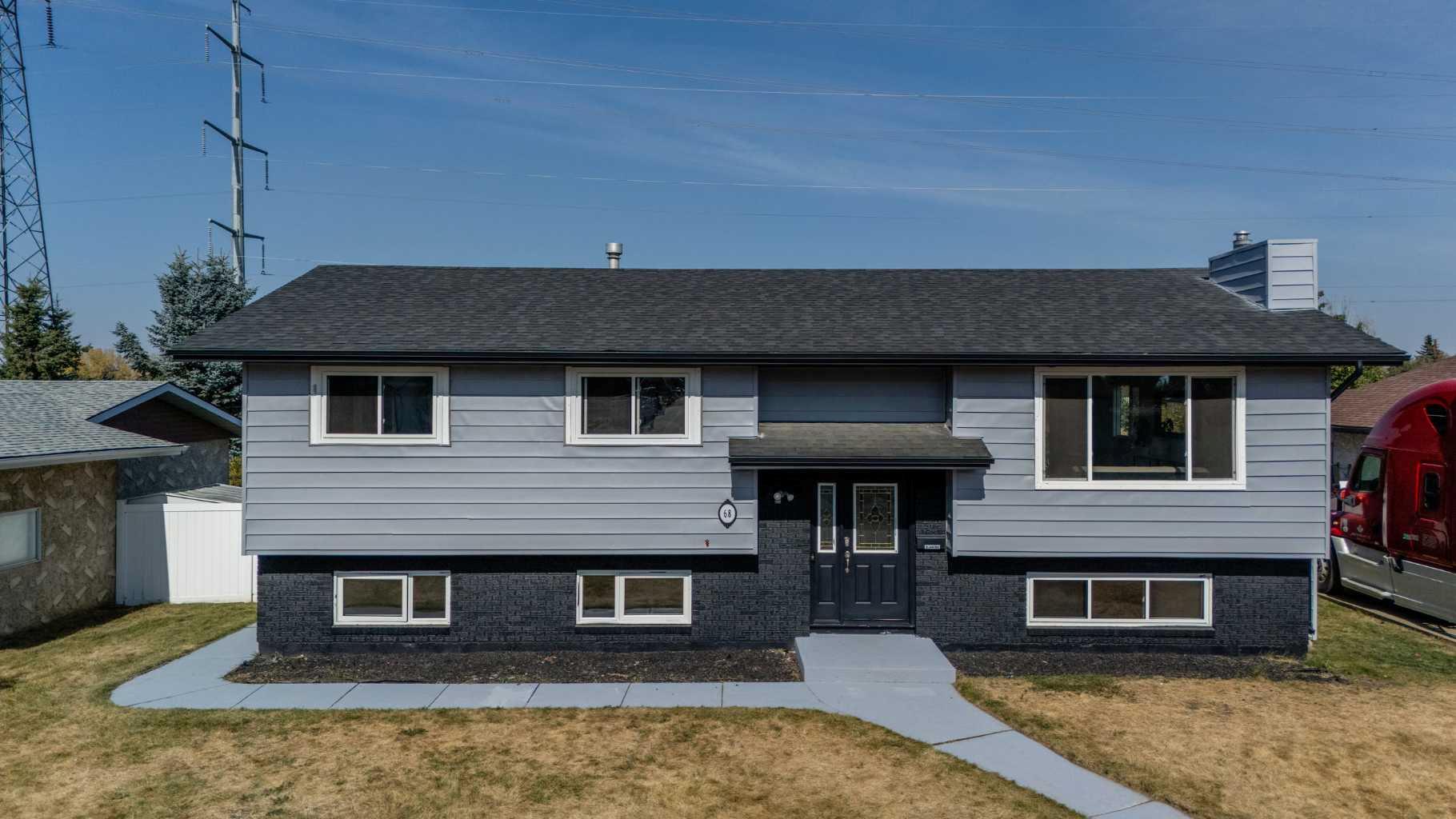 68 Bettenson St, Red Deer, AB T4R 1J9