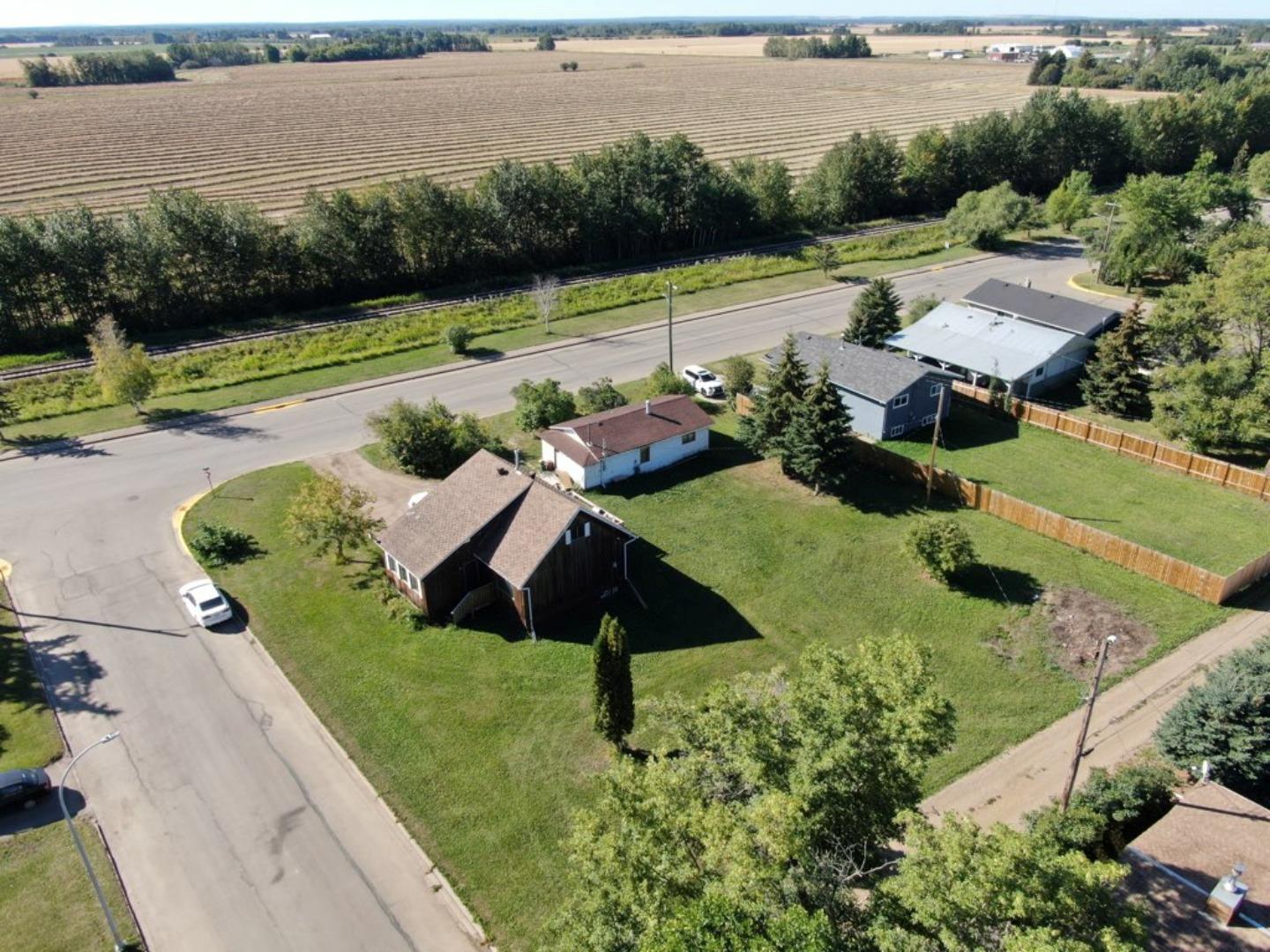 5012 44 Street #4400 4404, High Prairie, AB T0G 1E0