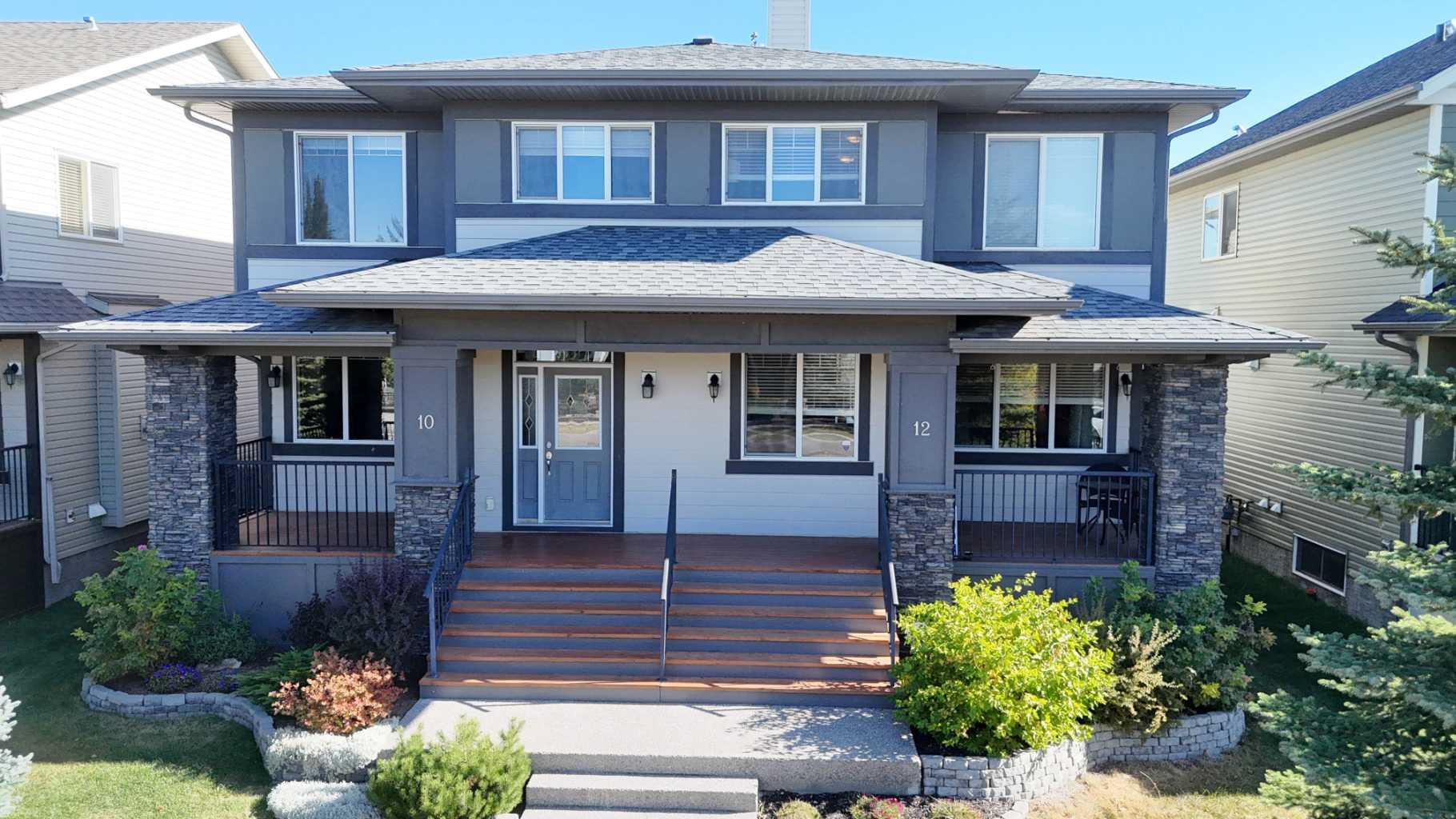 12 Legacy Gate SE, Calgary, AB T2X 0W4
