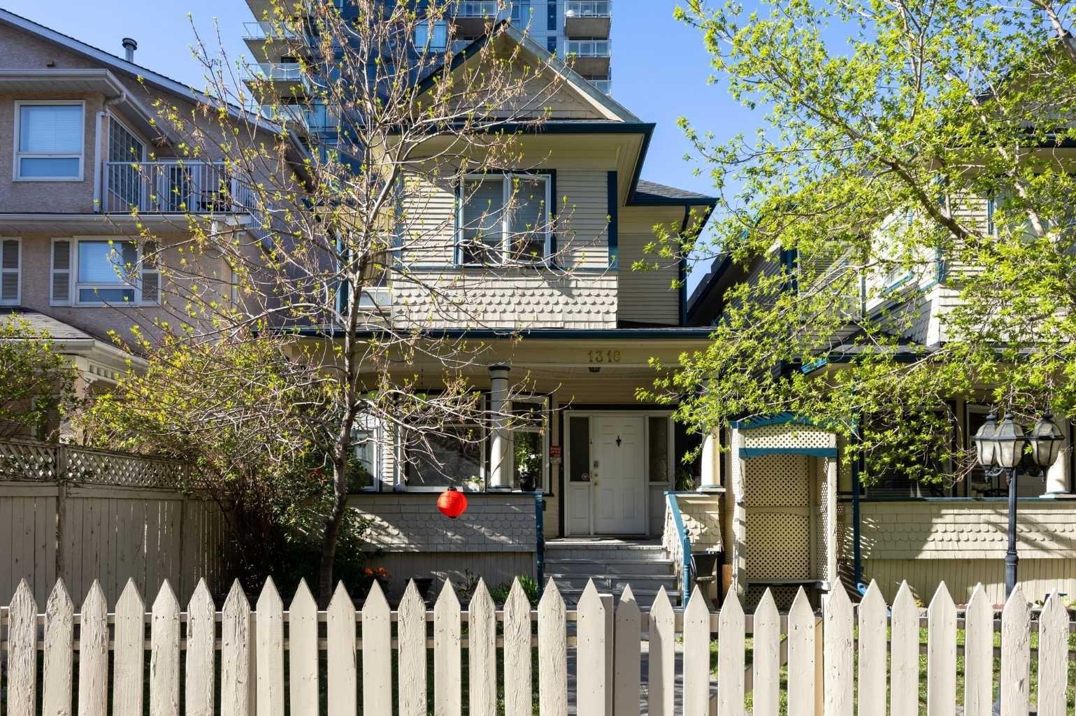 15 Avenue Sw Unit 1316, Calgary, AB T3C 0X7