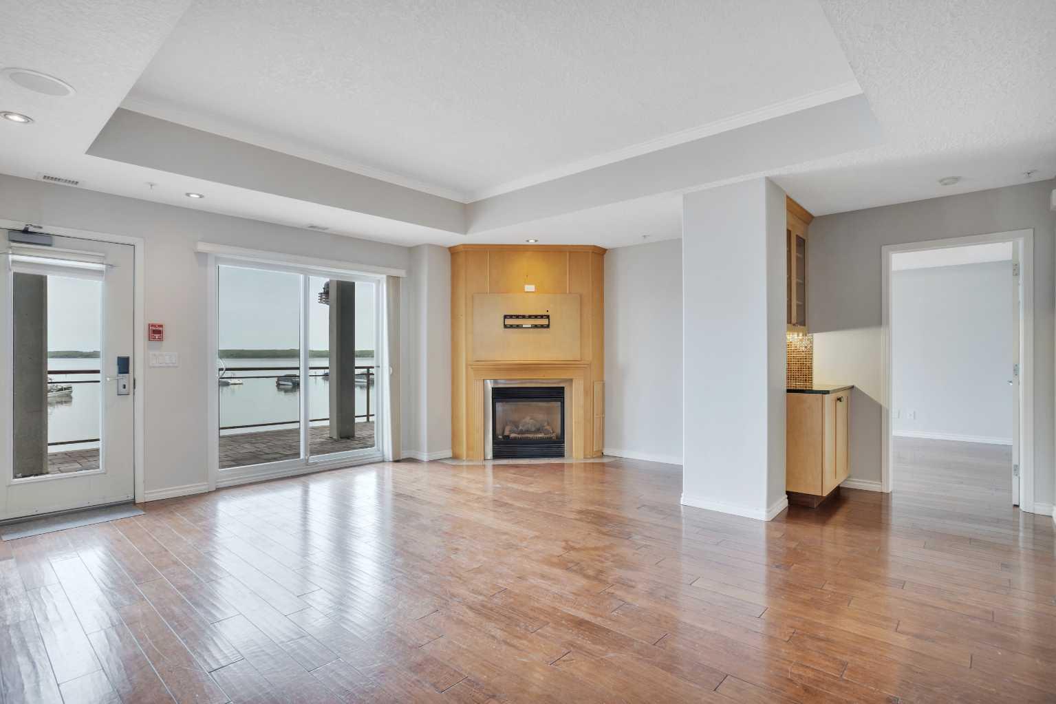 , Sylvan Lake, AB T4S 2L7 MLS Houseful