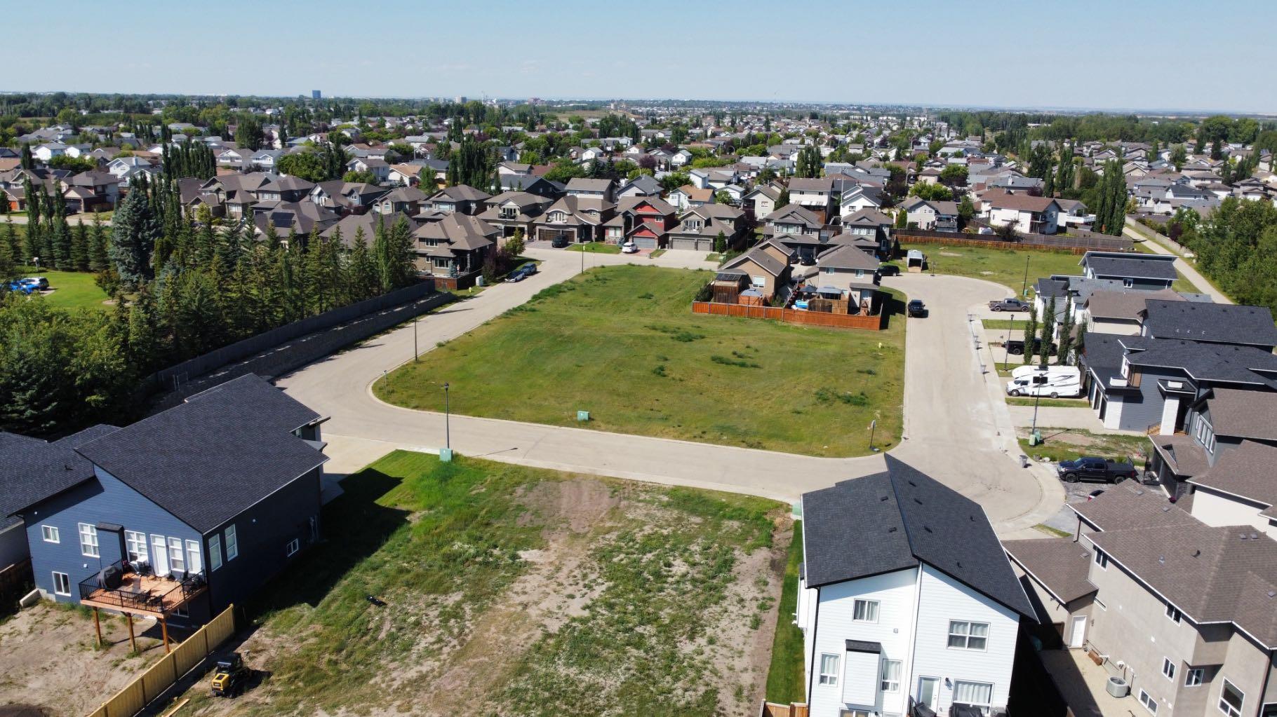59 Avenue Unit 8810, Grande Prairie, AB T8W 0J9