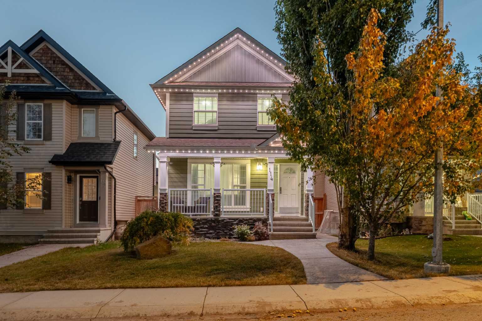 114 Silverado Saddle Cres SW, Calgary, AB T2X 0H6
