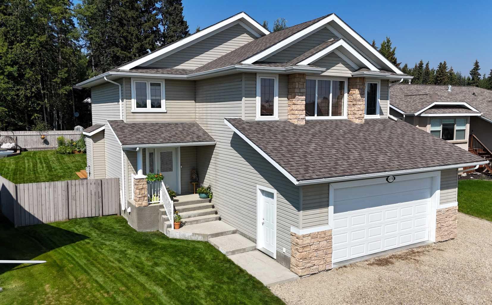 11 Avenue Unit 6138, Edson, AB T7E 1Y8