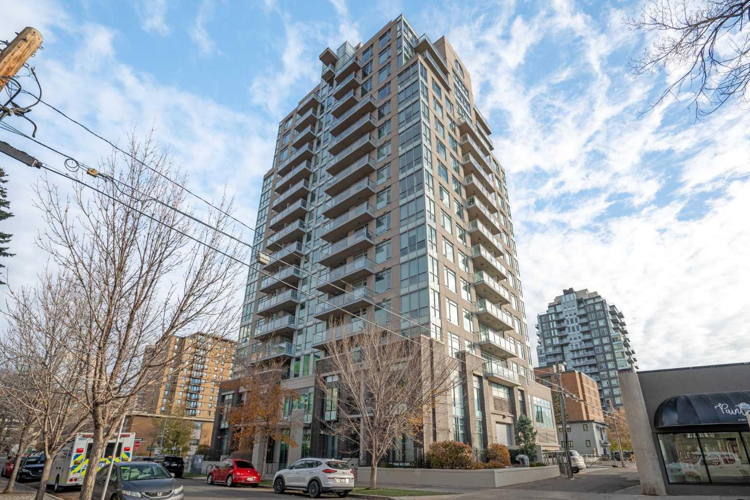 , Calgary, AB T2R 1A7
