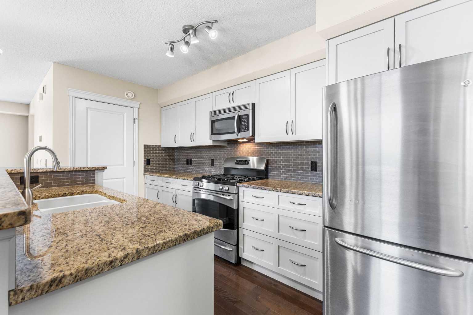 50 Mike Ralph Way SW, Calgary, AB T3E 0H8