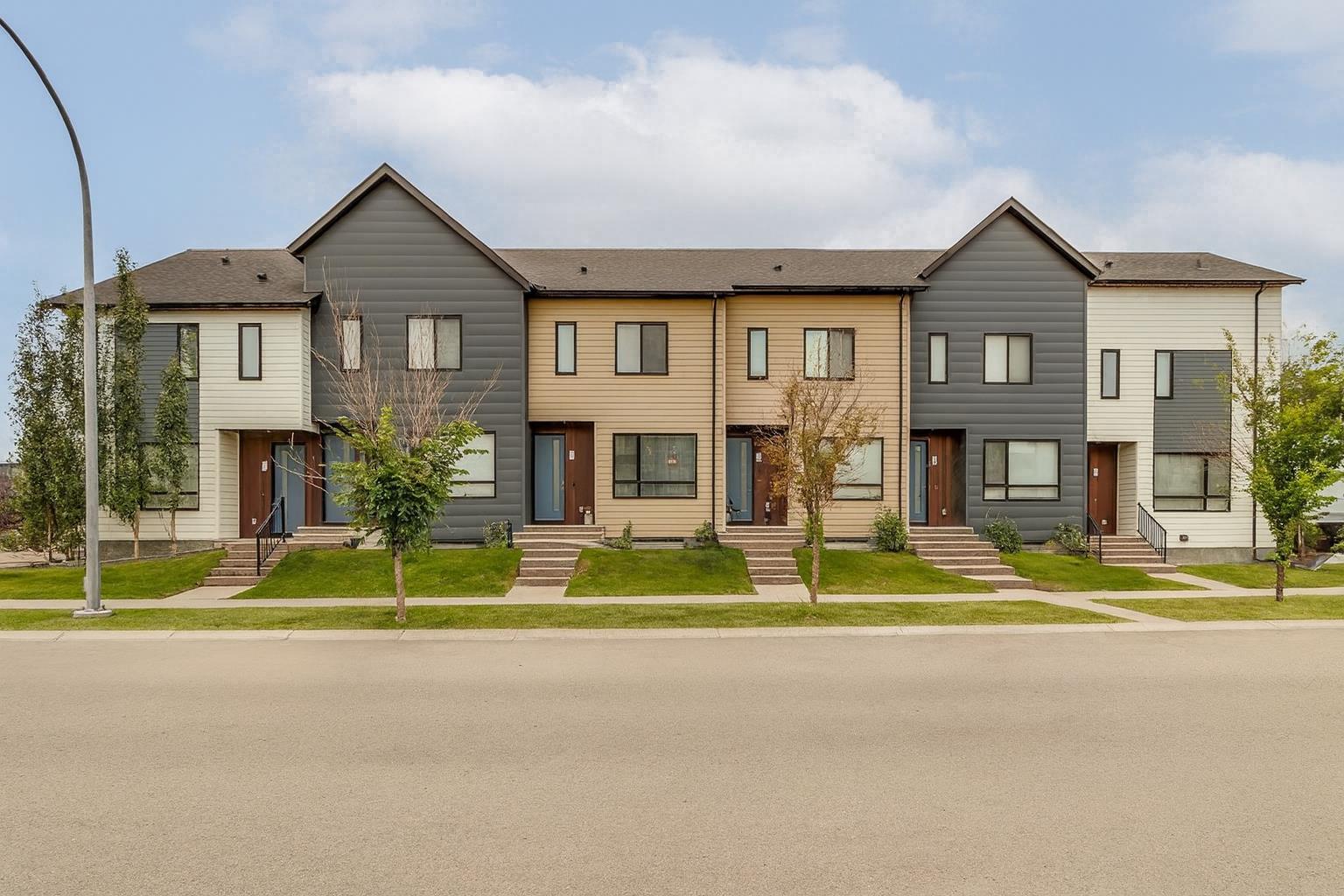 15 Redstone Way NE, Calgary, AB T3N 1M4
