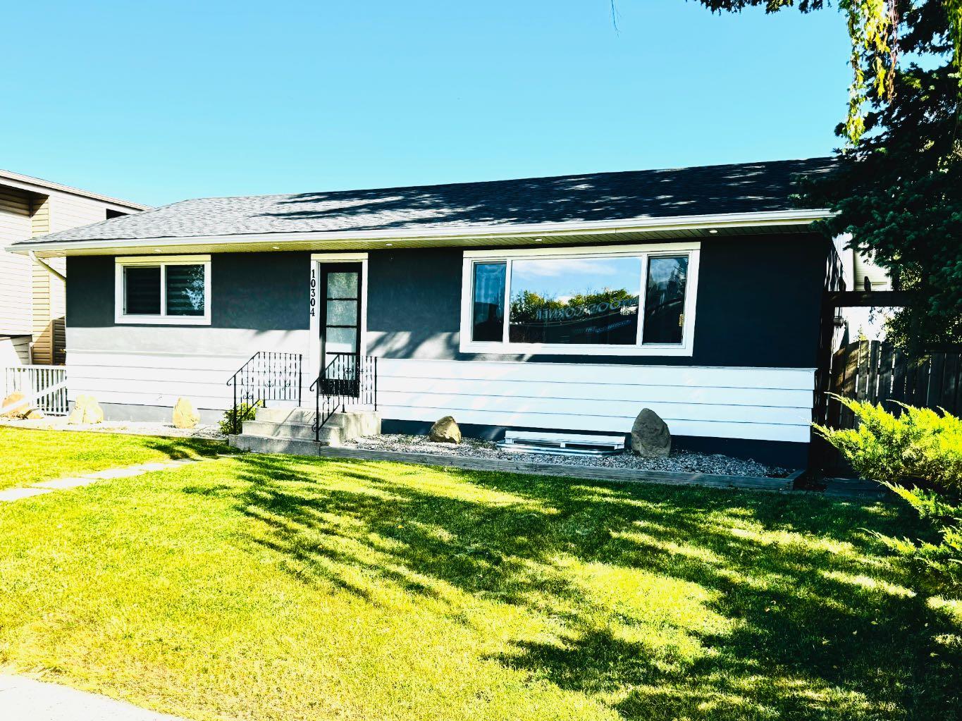 10304 Elbow Dr SW, Calgary, AB T2W 1G1