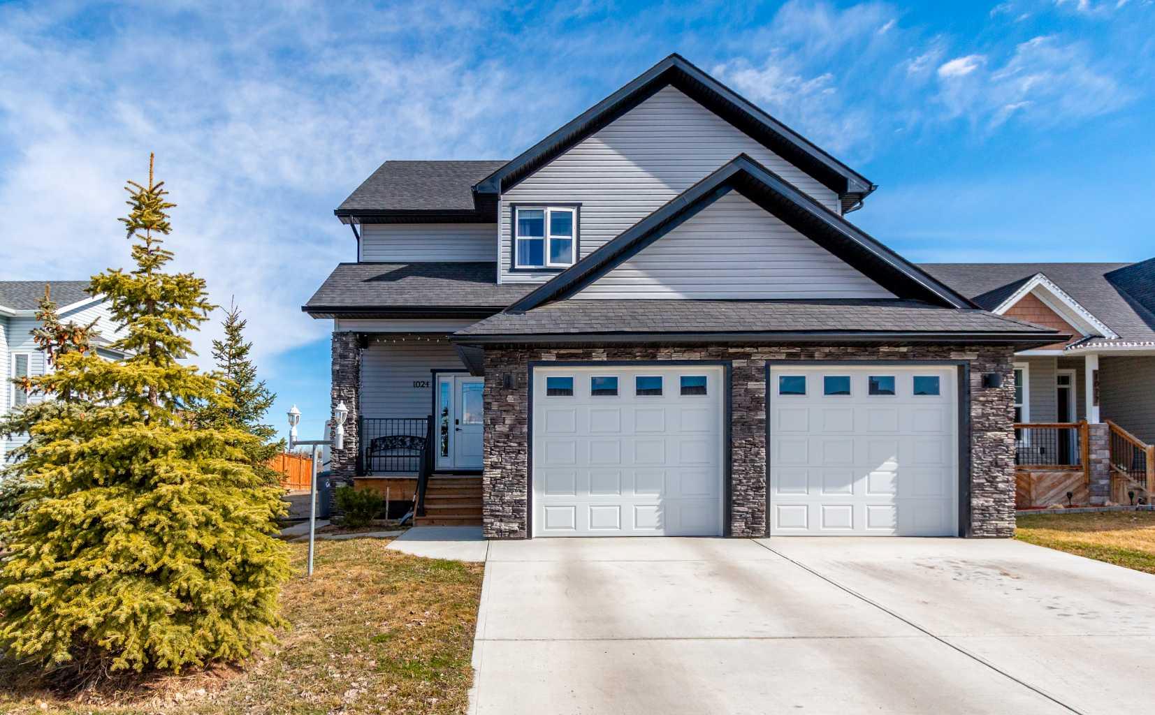 1024 Carriage Lane Dr, Carstairs, AB T0M 0N0