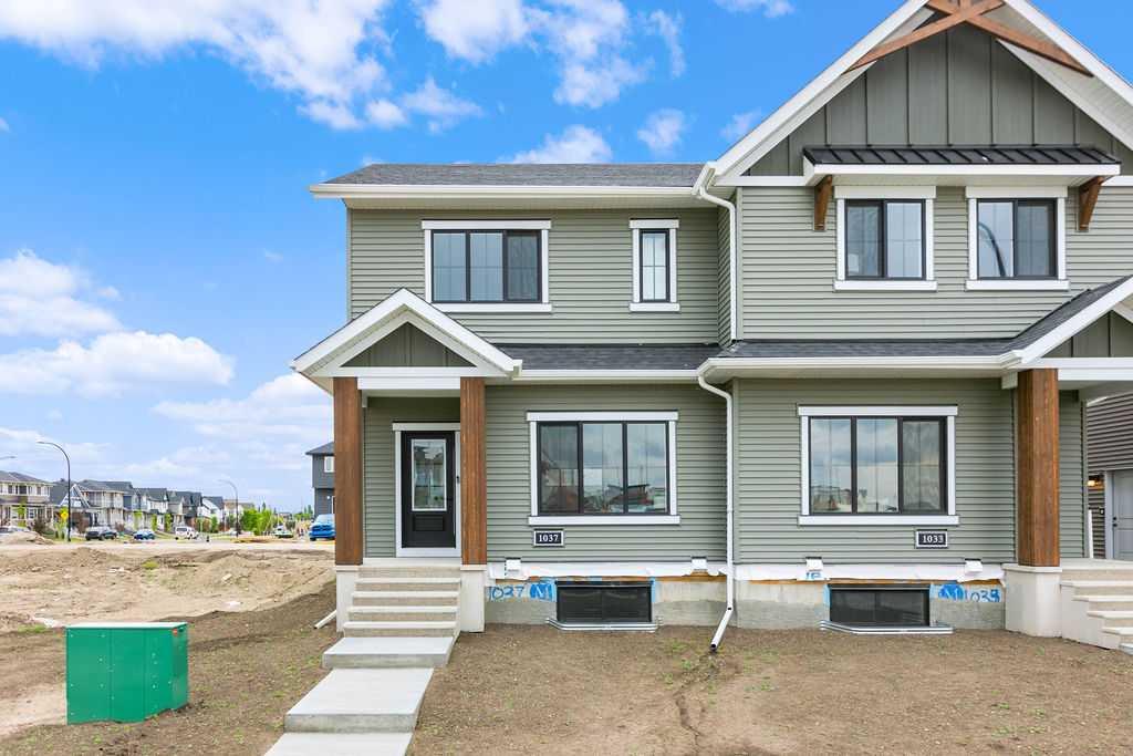 1037 Reynolds Cres SW, Airdrie, AB T4B 5L8