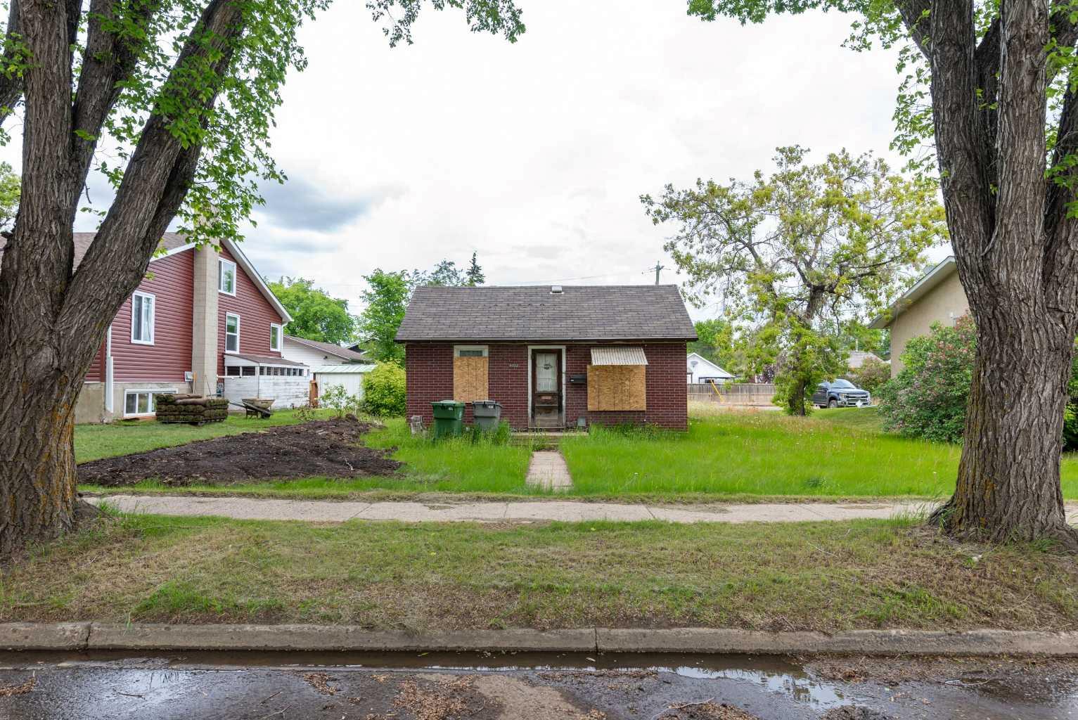 47 Street Unit 4732, Lloydminster, SK S9V 0K1