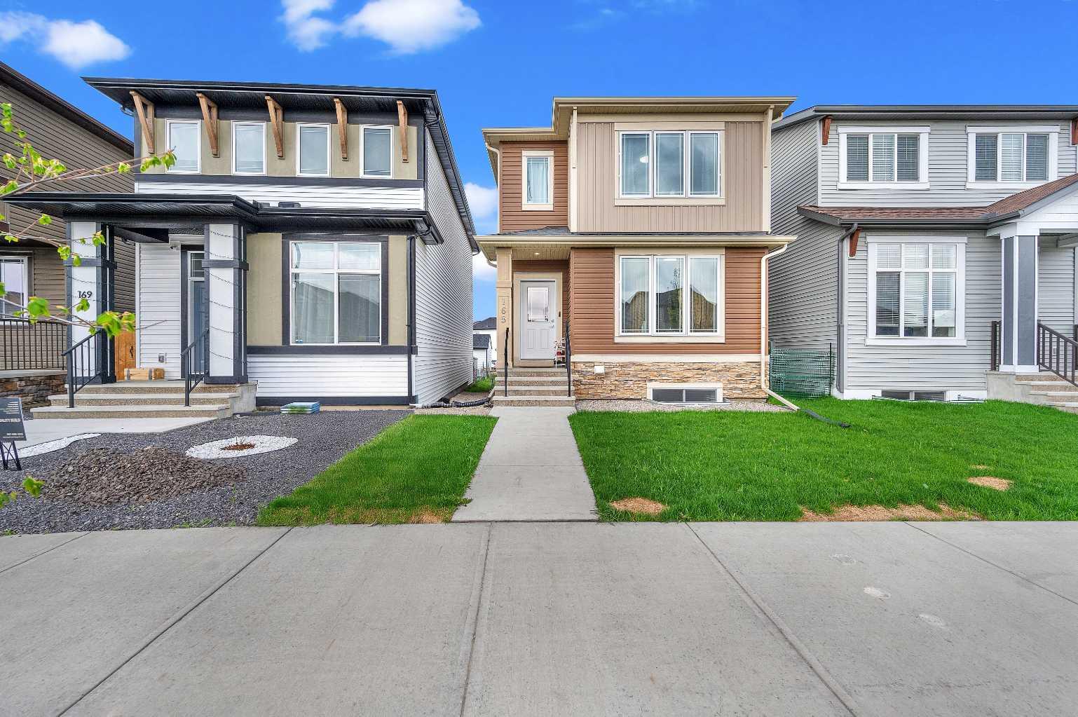 165 Hotchkiss Way SE, Calgary, AB T3S 0G2