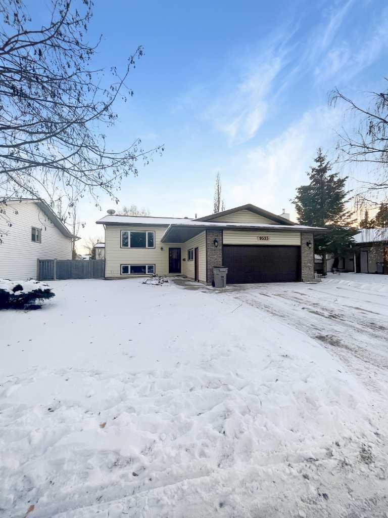 63 Avenue Unit 9533, Grande Prairie, AB T8W 2G1