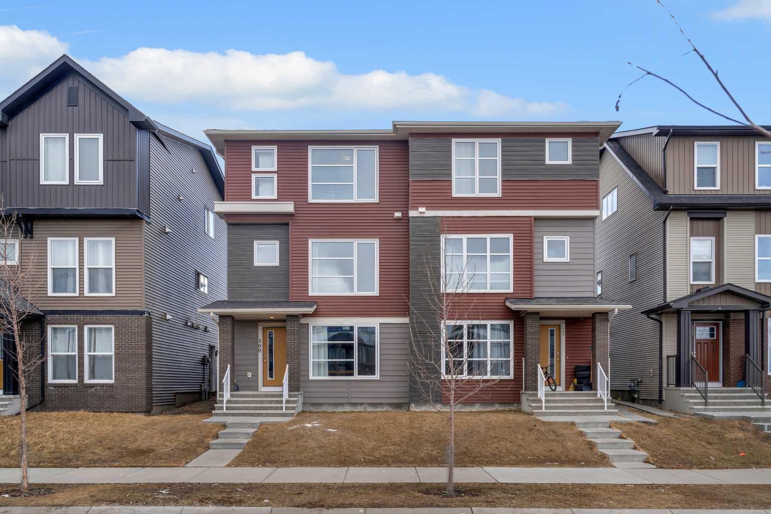 569 Savanna Blvd NE, Calgary, AB T3J 0X3