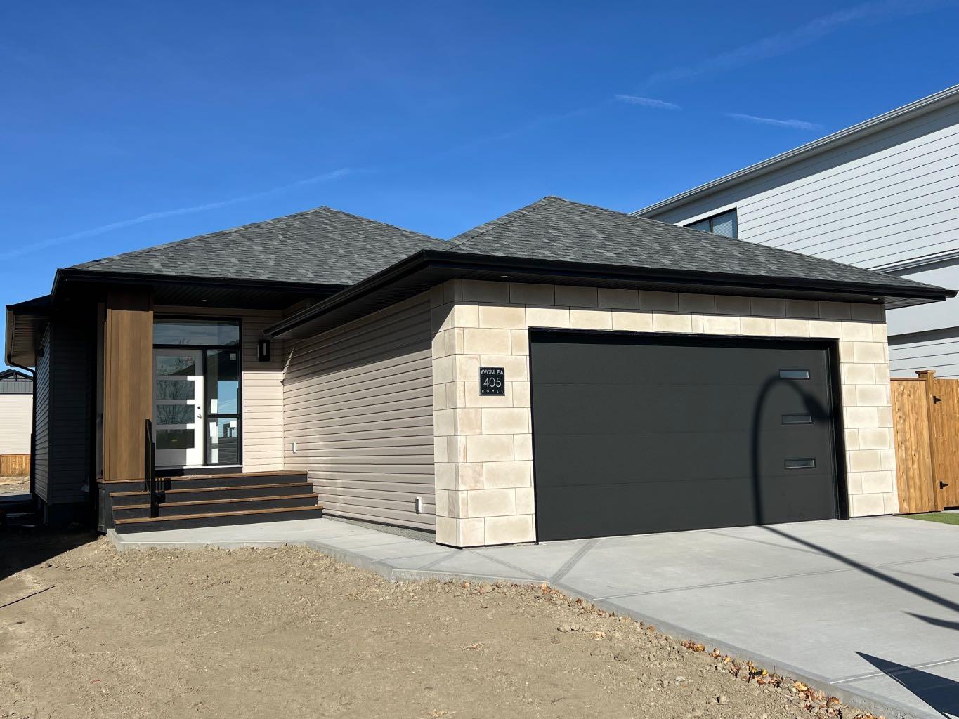 405 Blackwolf Blvd N, Lethbridge, AB T1H 7J5