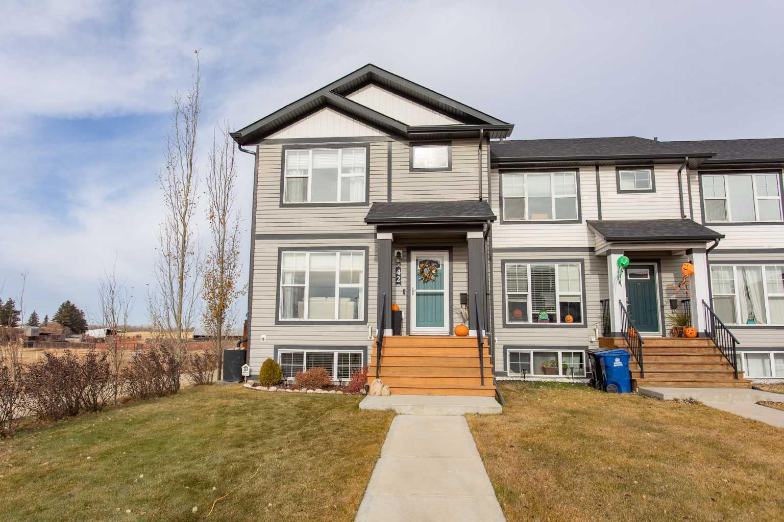 42 Arlen Close, Blackfalds, AB T4M 0N2